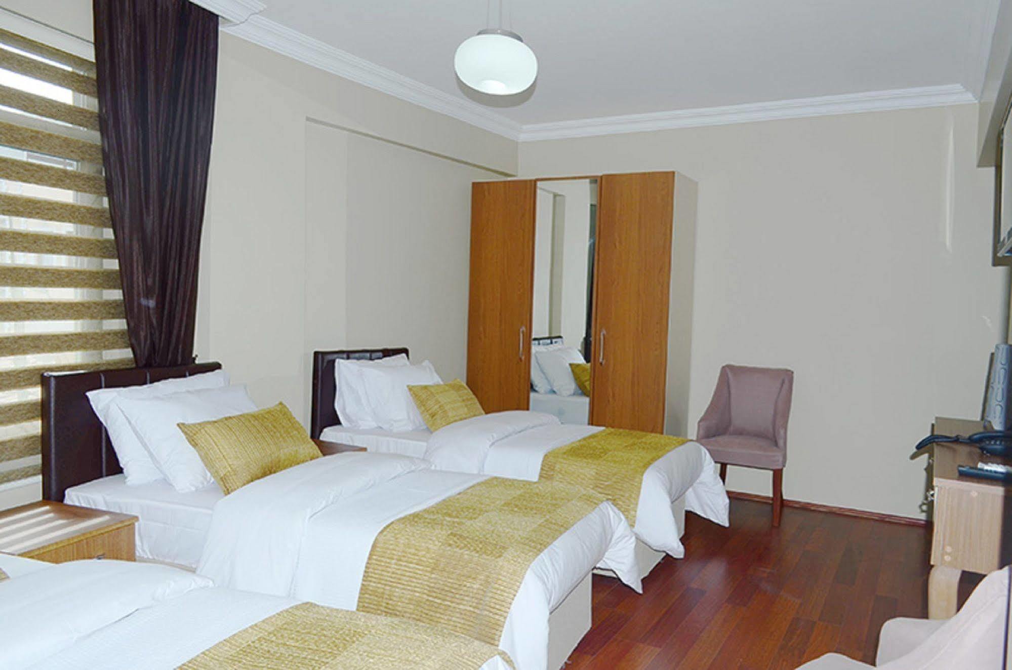 Ramparts Hotel Istanbul Exterior photo