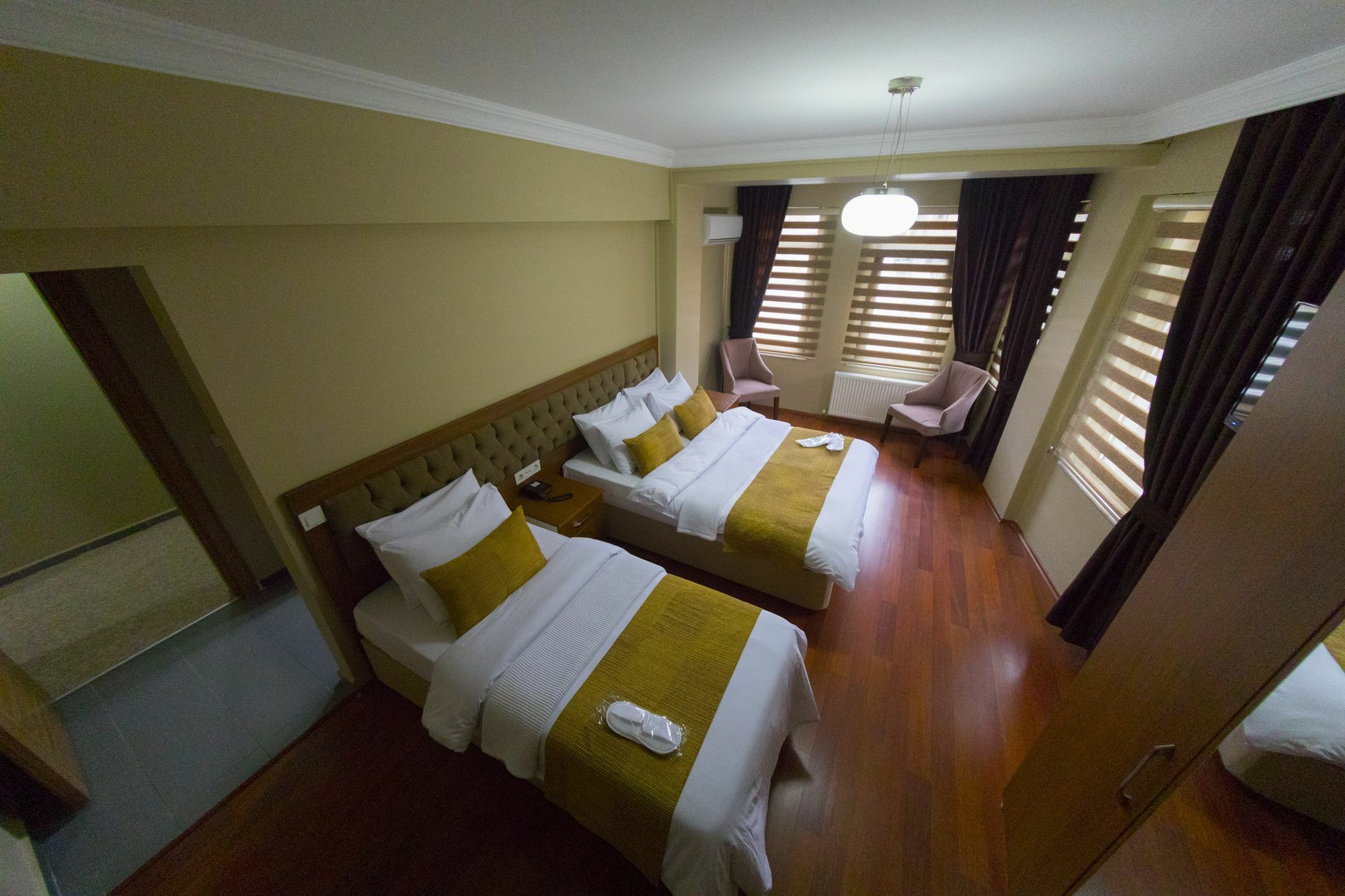 Ramparts Hotel Istanbul Exterior photo