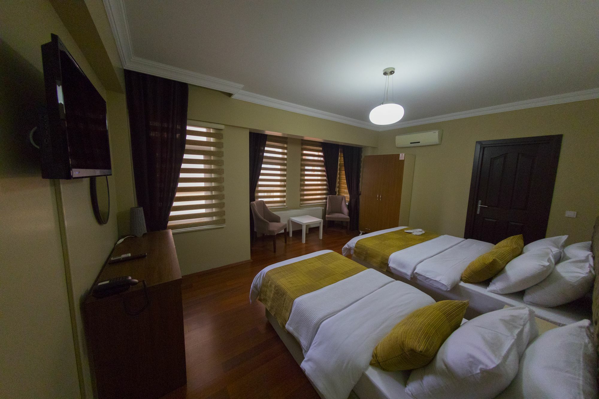 Ramparts Hotel Istanbul Exterior photo